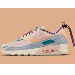 Nike Air Max 90 Sneakers Fossil Stone Ashen Slate Coconut Milk Twist W8